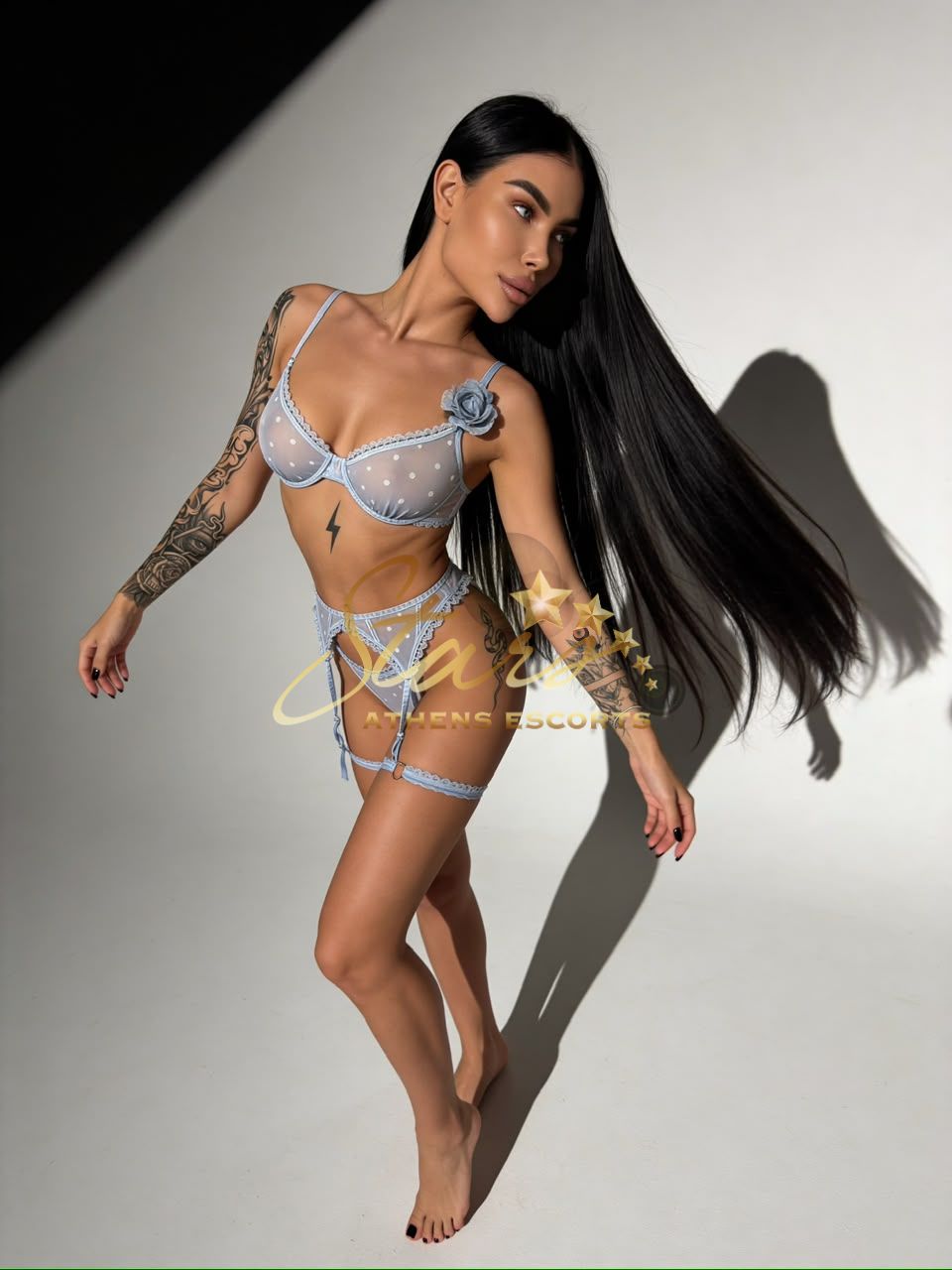 ALISA-LUXURY-MODEL-ESCORT